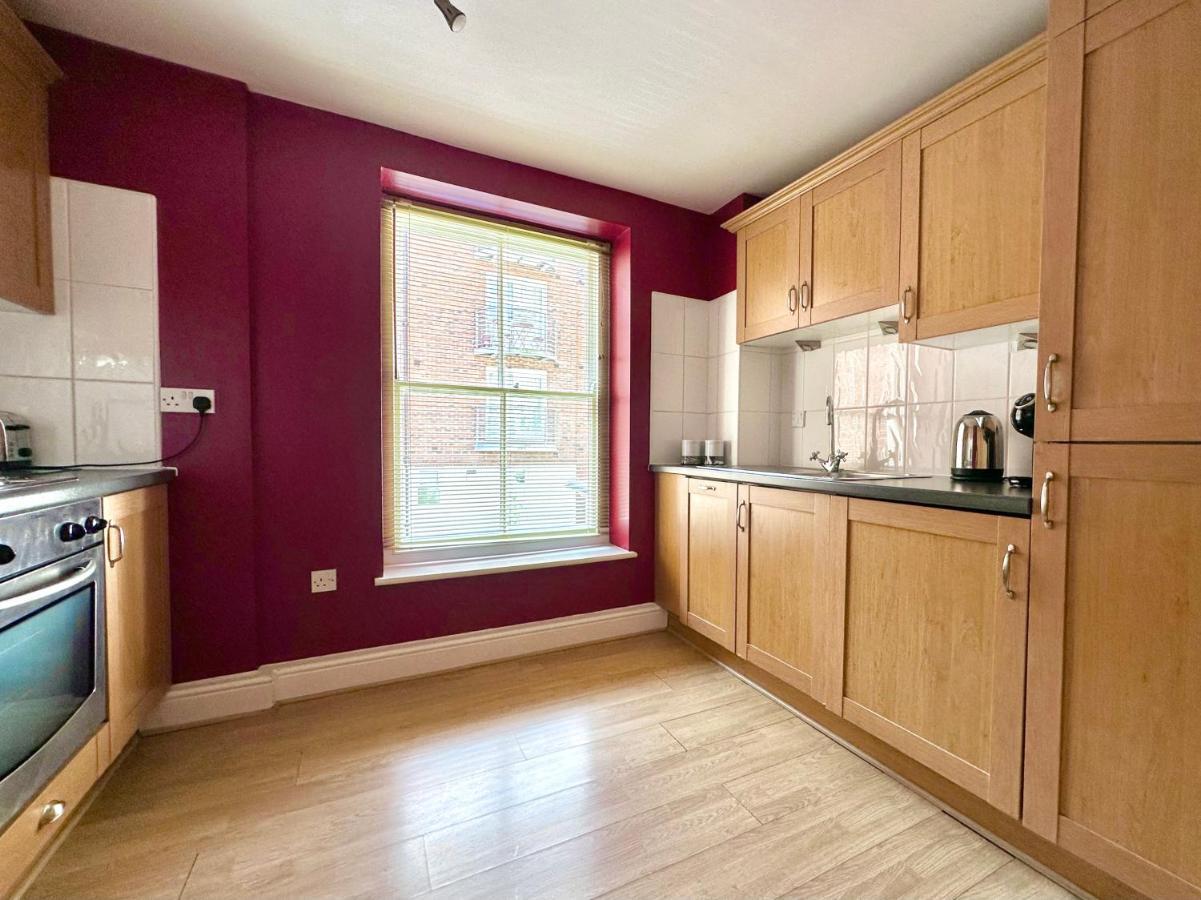 Riverside Apartment At Woodsmill Quay York Exteriör bild